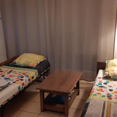 Charmant Logement Avec Piscine Μπερζεράκ Εξωτερικό φωτογραφία